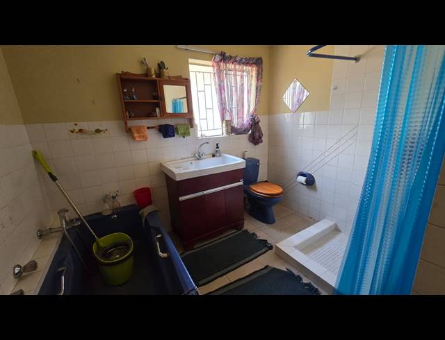 4 BEDROOM FREEHOLD FOR SALE IN ELANDSPARK